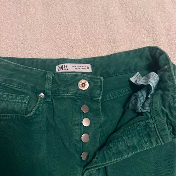 Zara Emerald Button-Up Pants - Picture 2 of 6
